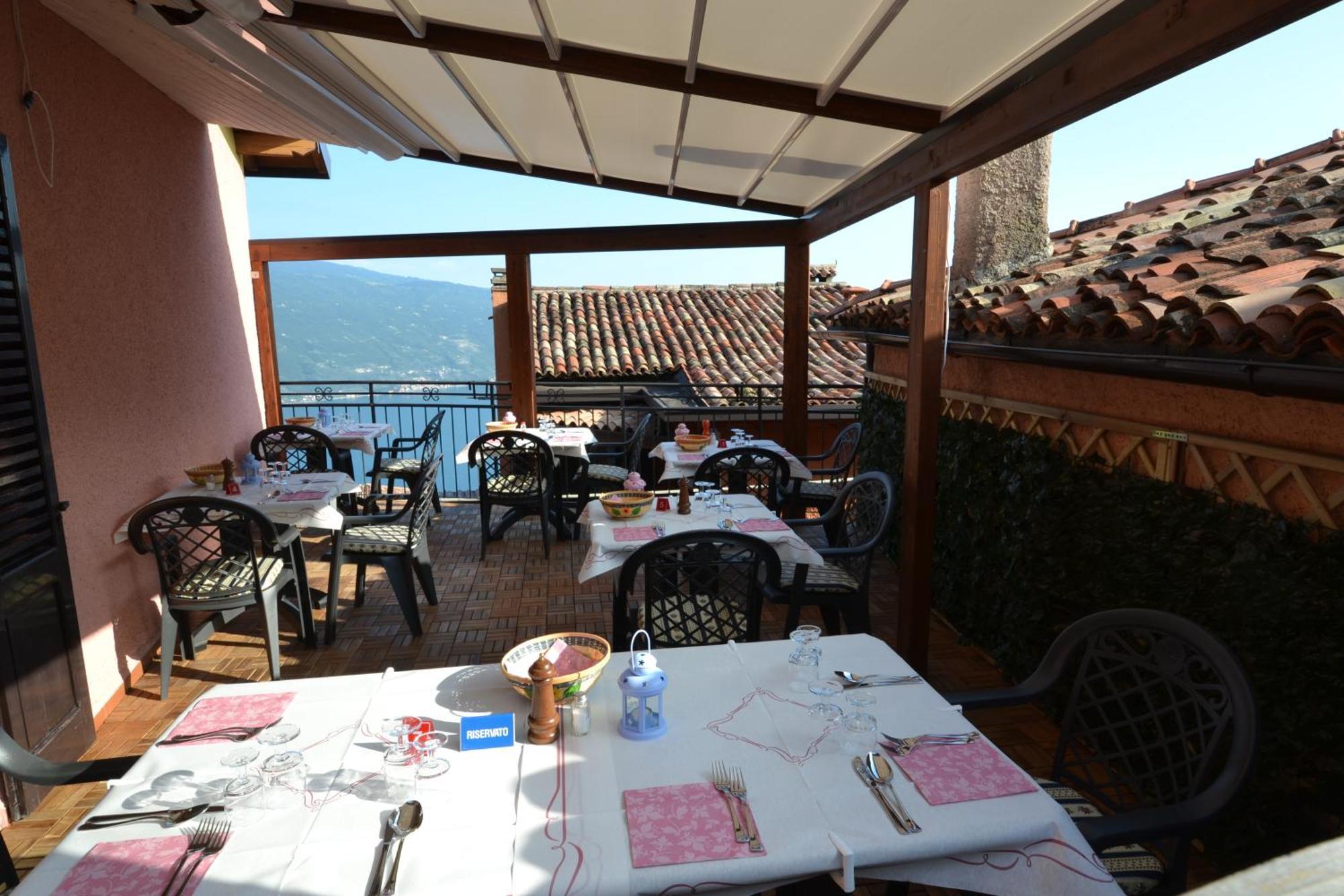 Hotel Castello Tignale